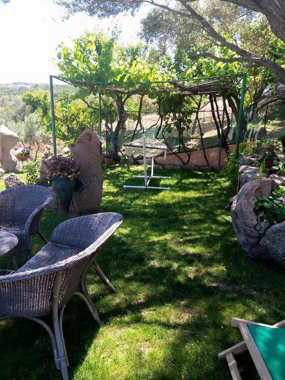 Bed&Breakfast Li Paduli Alvi Cannigione Exterior foto