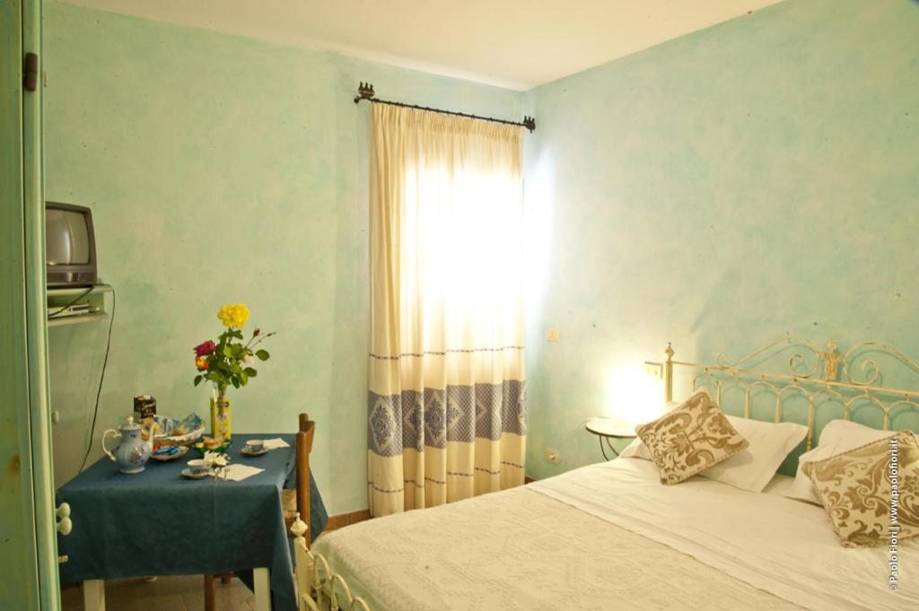Bed&Breakfast Li Paduli Alvi Cannigione Exterior foto